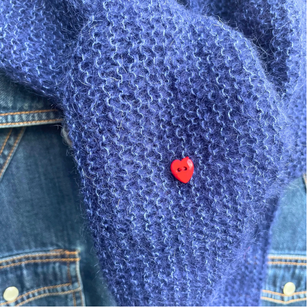 Le petit bobo bleu Marine Cœur rouge ❤️